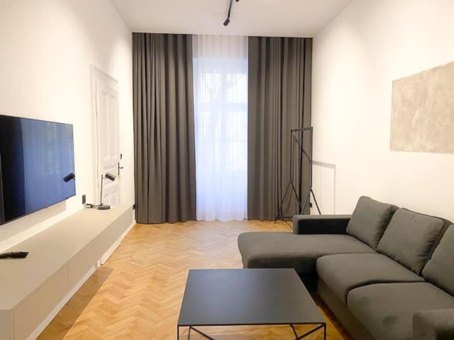 Capitol Deluxe Apartment Praga Exterior foto